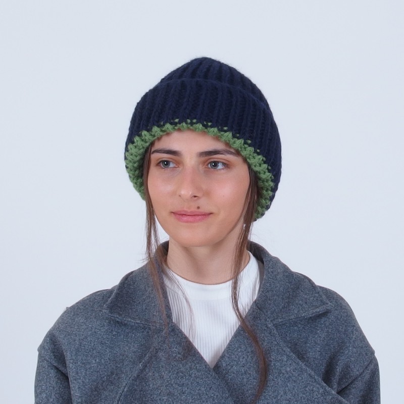 Thick Winter Hat with Colorful Cuff - Merinossa